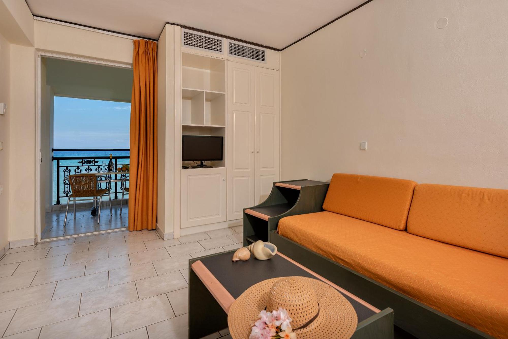 Porto Iliessa Hotel Argassi Exterior photo