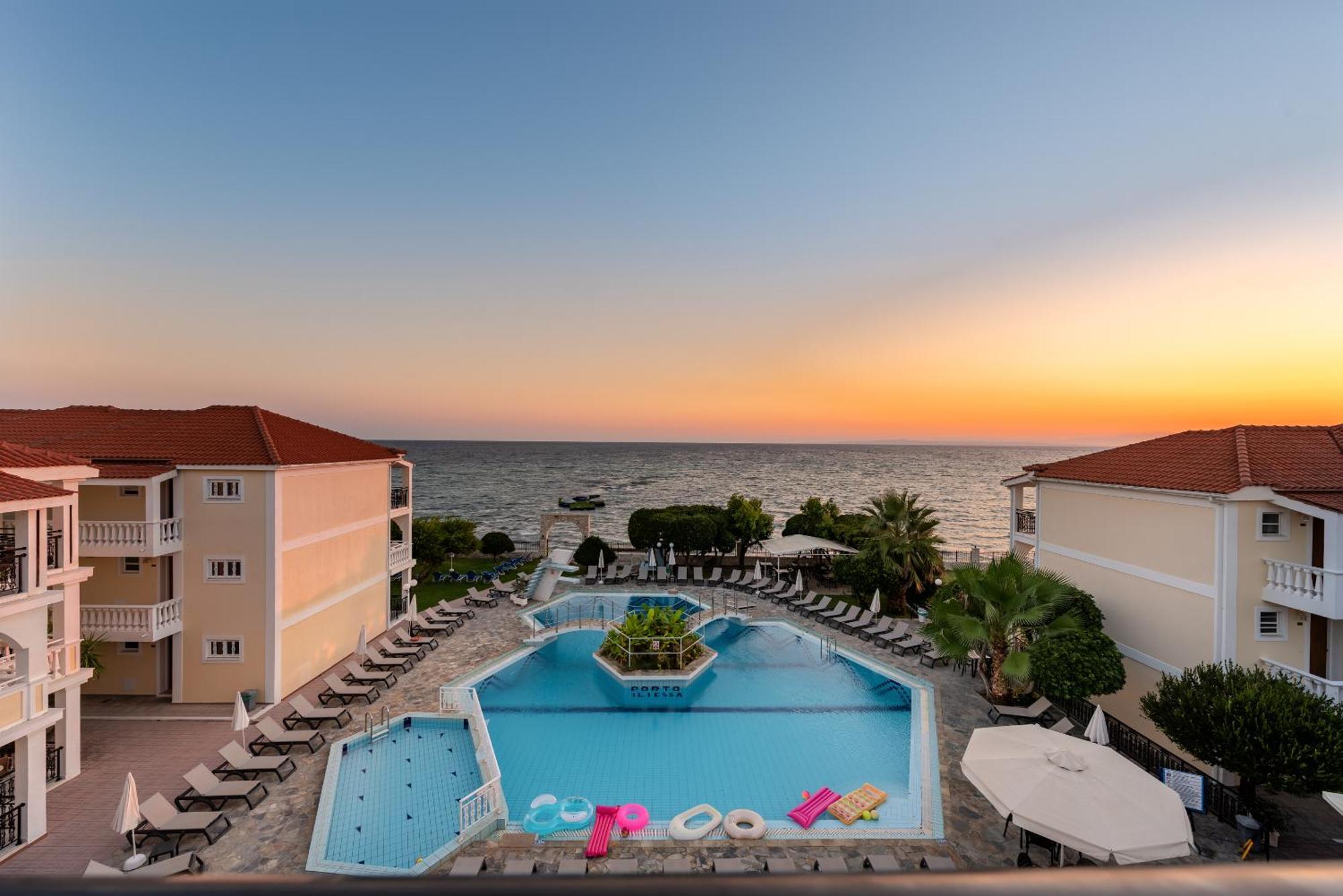 Porto Iliessa Hotel Argassi Exterior photo